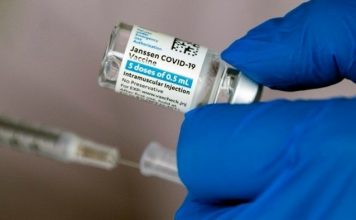 πατέντες-εμβολίων-στηρίζουν-μακρόν-π