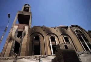 Μεγάλη φωτιά σε εκκλησία στην Αίγυπτο – Δεκάδες νεκροί