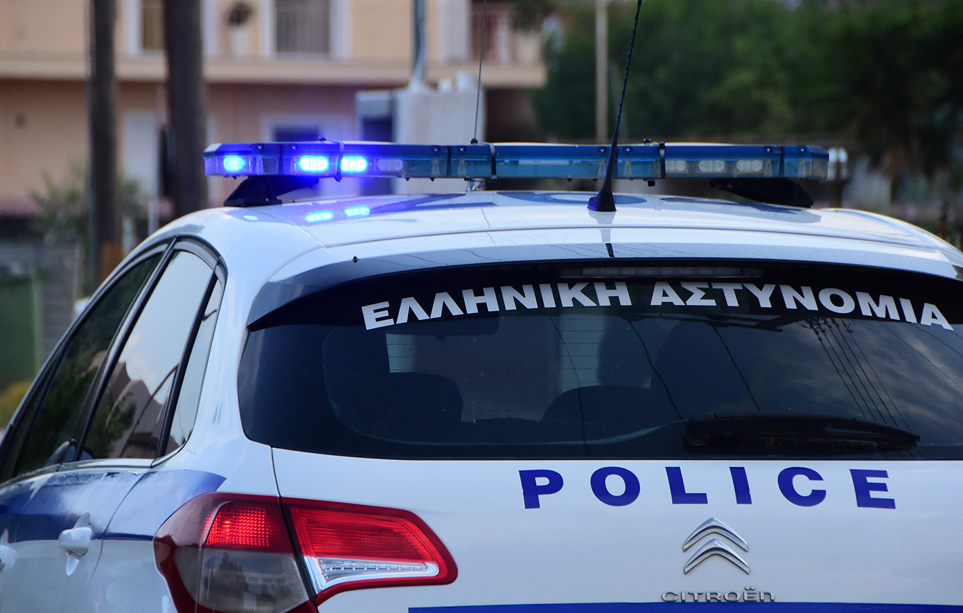 Συνελήφθησαν τέσσερα άτομα για πυροβολισμούς κατά 25χρονου στον Κολωνό